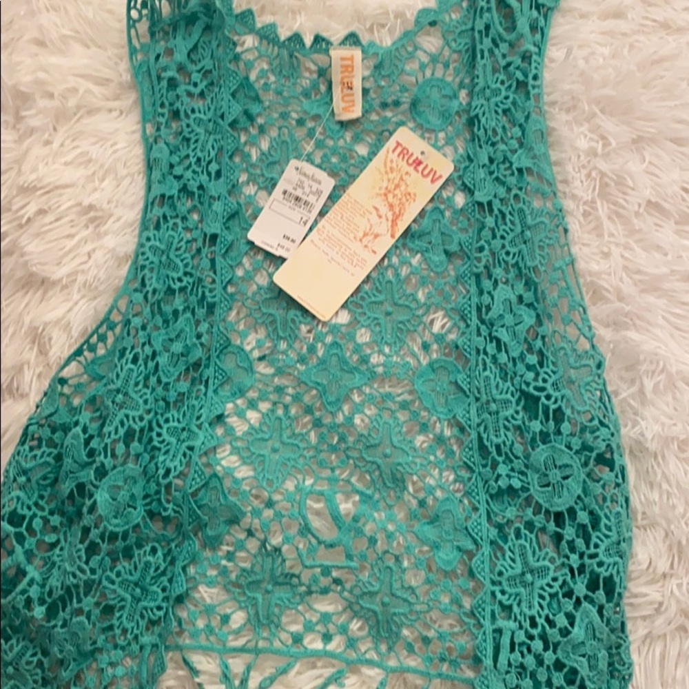 super cute to top over a shirt or bathing suit